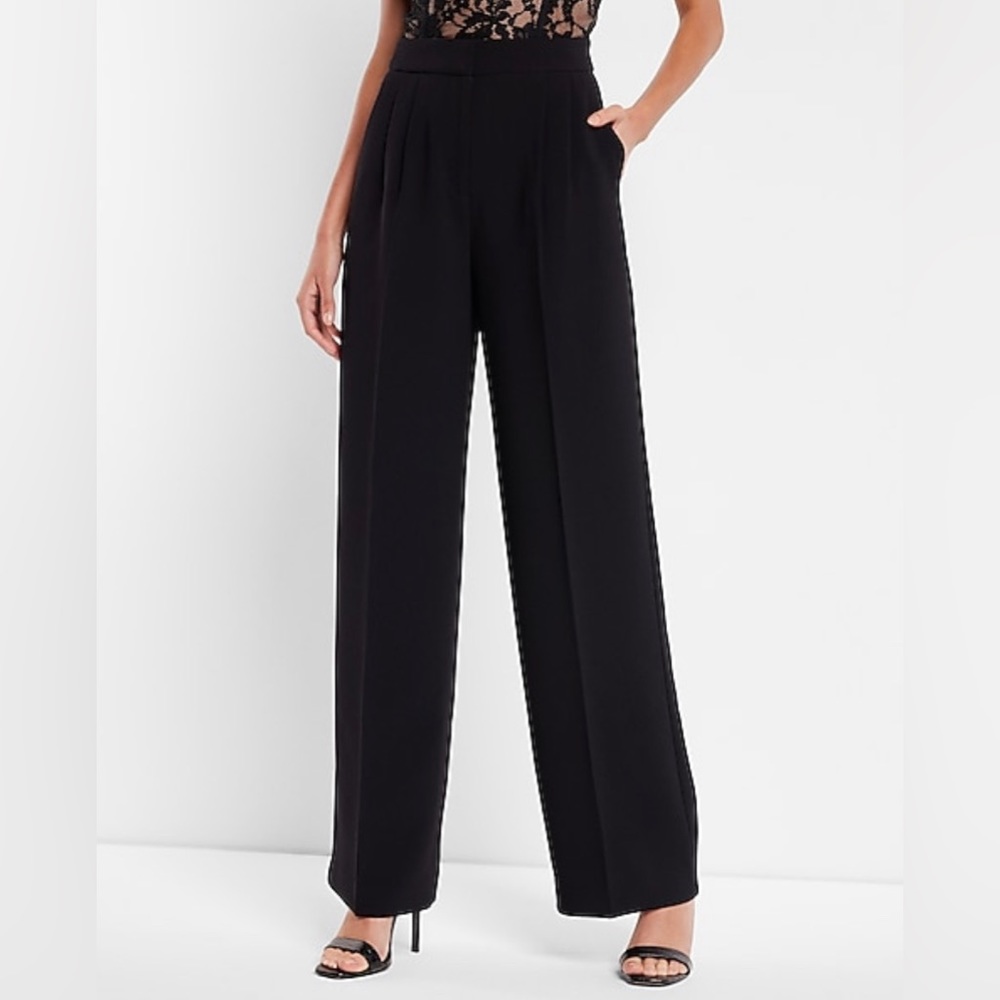 Súper high waisted open pleated wide leg pant